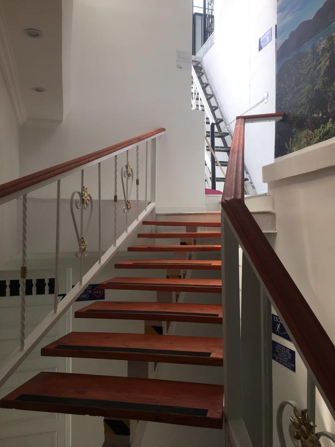 Casa Hotel Manco Mora Medellin Exterior photo